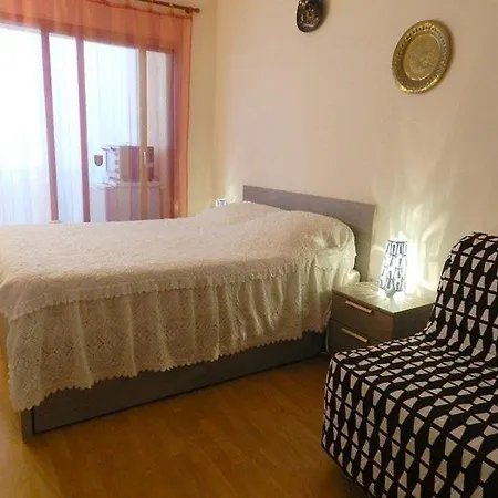 Lv330-b125 2 Pieces 4 Couchages 勒拉旺杜